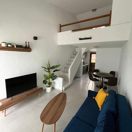 Апартаменти Sea View Loft Неа-Рода Екстер'єр фото